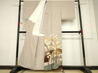 平和屋着物●皇室デザイナー　中村乃武夫　色留袖　駒刺繍　渡り橋枝垂れ花文　金彩　正絹　逸品　AABF0917ck