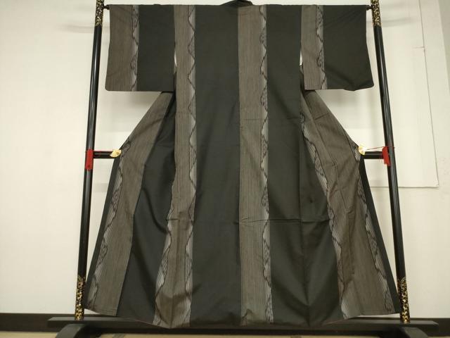 平和屋着物●本場大島紬　間道　正絹　逸品　AABF0926ck