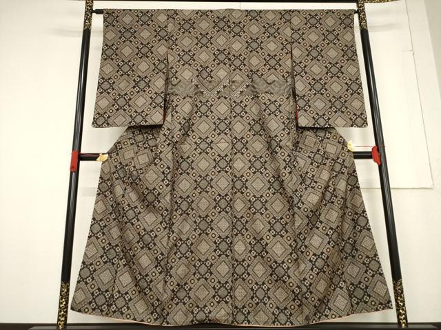 平和屋着物●本場大島紬　龍郷絣　花菱文　正絹　逸品　AABF0952ck