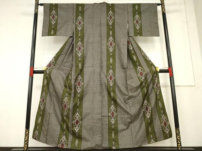 平和屋着物●本場大島紬　龍郷　花間道　正絹　逸品　AABF0956ck