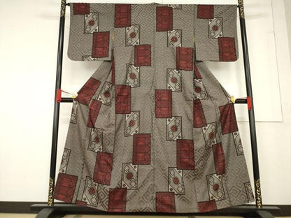 平和屋着物●本場大島紬　龍郷絣色紙重ね花文　正絹　逸品　AABF0958ck