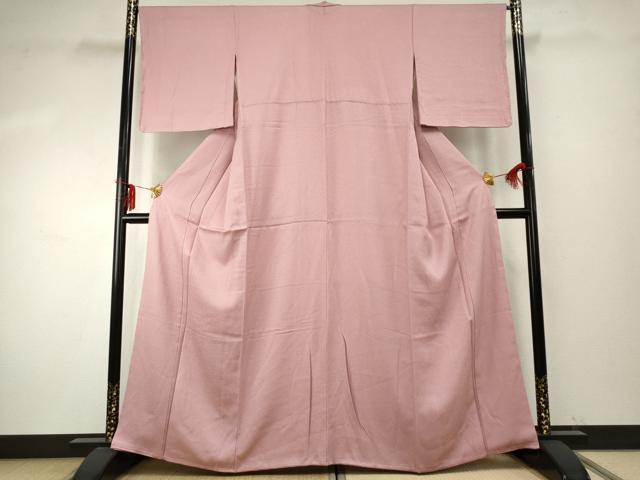 平和屋着物●上質な色無地　紋意匠　桃花色　正絹　逸品　AABF1005cs 平和屋着物○上質な色無地 紋意匠 桃花色 正絹 逸品 AABF1005cs