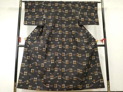 平和屋着物●上質な紬　琉球絣文様　正絹　逸品　AABF1008cs