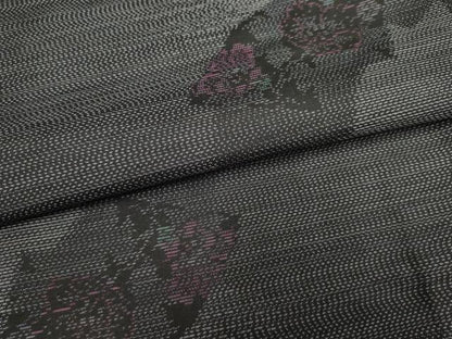 平和屋着物●本場大島紬　地紙花文　黒地　やまと誂製　正絹　逸品　AABF1016cs