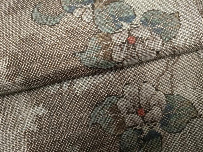 平和屋着物●本場大島紬　泥染め　カタス9マルキ　花唐草文　正絹　逸品　未使用　AABF1037cs