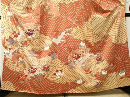 平和屋着物●十日町老舗ブランド　吉澤友禅　吾妻徳穂　振袖　駒刺繍　立波に橘　金彩　正絹　逸品　AABF1056cs