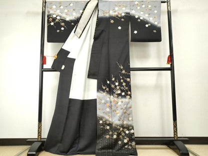 平和屋着物●訪問着　駒刺繍　枝梅文　暈し染め　金糸　金銀彩　正絹　逸品　AABF1072cs
