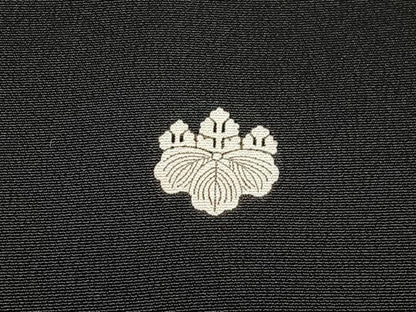平和屋着物■豪華黒留袖 刺繍 鴛鴦花文 暈し染め 金糸 金彩 正絹 逸品 AABF1124oa