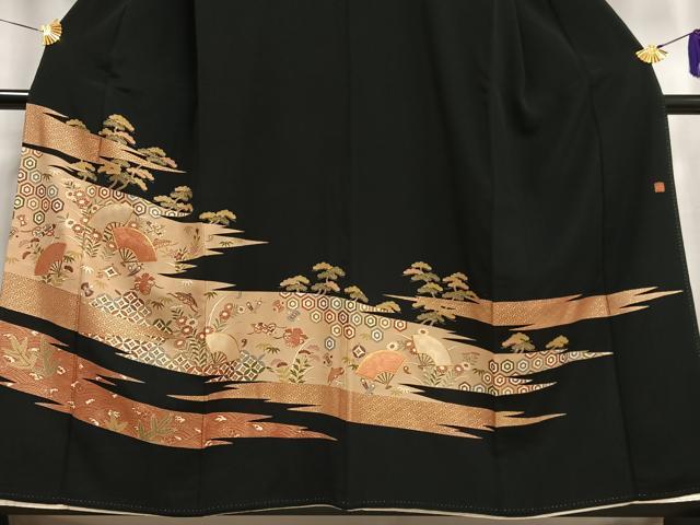 平和屋着物■豪華黒留袖 作家物 龍谷 佐賀錦 駒刺繍 扇宝尽くし花文 金彩 正絹 逸品 AABF1193oa