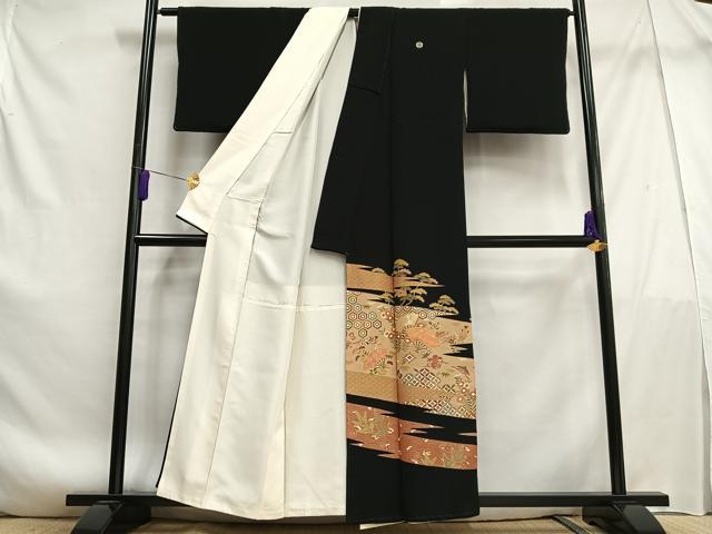 平和屋着物■豪華黒留袖 作家物 龍谷 佐賀錦 駒刺繍 扇宝尽くし花文 金彩 正絹 逸品 AABF1193oa