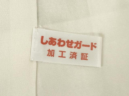 平和屋着物●本場結城紬　重要無形文化財　100亀甲　エ霞草花文　正絹　逸品　AABF1323ck