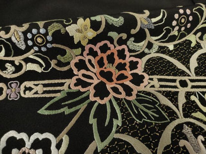 平和屋着物●豪華黒留袖　総刺繍　中国三大刺繍　汕頭刺繍　スワトウ刺繍　向い鳥更紗花文　金糸　正絹　逸品　AABF1354ck