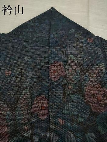 平和屋着物●本場大島紬　カタス7マルキ　花蝶文　正絹　逸品　AABF1361ck 平和屋着物○本場大島紬 カタス7マルキ 花蝶文 正絹 逸品 AABF1361ck