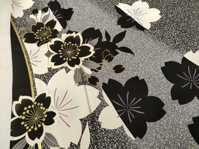 平和屋着物●訪問着　駒刺繍　舞桜文　暈し染め　黒地　金彩　ロング丈　正絹　逸品　AABF1370ck