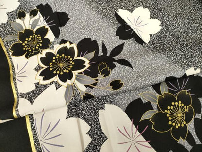平和屋着物●訪問着　駒刺繍　舞桜文　暈し染め　黒地　金彩　ロング丈　正絹　逸品　AABF1370ck