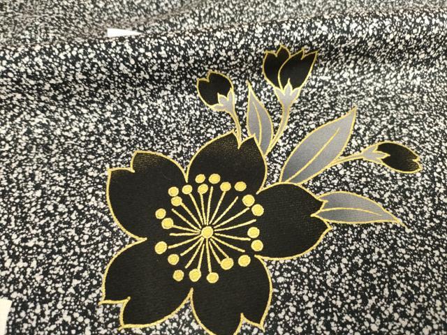 平和屋着物●訪問着　駒刺繍　舞桜文　暈し染め　黒地　金彩　ロング丈　正絹　逸品　AABF1370ck