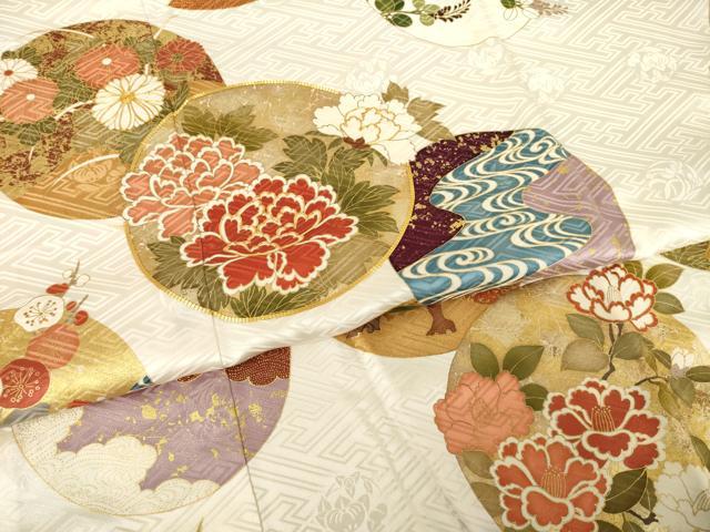 平和屋着物○十日町老舗ブランド 吉澤友禅 吾妻徳穂 振袖 駒刺繍 花