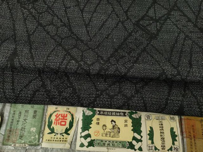 平和屋着物●本場結城紬　重要無形文化財　100亀甲　笹竹文　藤貫織物謹製　証紙付き　正絹　逸品　AABF1382ck