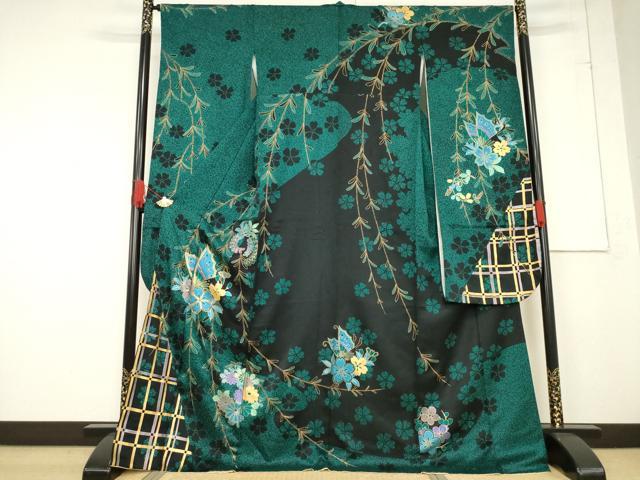 平和屋着物●豪華振袖　駒刺繍　花蝶文　黒地　金彩　正絹　逸品　AABF1394ck 平和屋着物○豪華振袖 駒刺繍 花蝶文 黒地 金彩 正絹 逸品 AABF1394ck