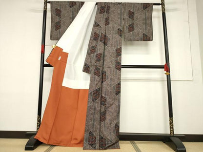 平和屋着物●本場大島紬　カタス9マルキ　草花文　正絹　逸品　AABF1771ck