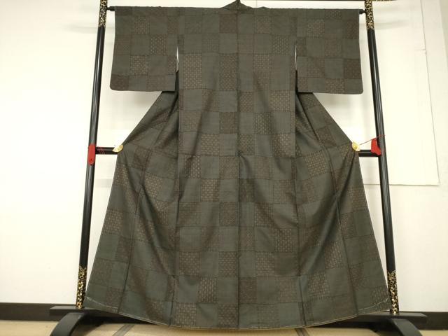 平和屋着物●本場大島紬　カタス7マルキ　市松吉祥文　正絹　逸品　未使用　AABF1774ck