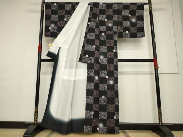 平和屋着物●上質な小紋　市松丸文　ほたる暈し　黒地　正絹　逸品　未使用　AABF1779ck