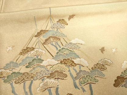 平和屋着物●訪問着　風景松文　千鳥　金彩　正絹　逸品　AABF1781ck