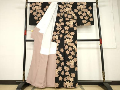 平和屋着物●上質な小紋　百合　ユリ　黒地　金彩　正絹　逸品　AABF1800ck