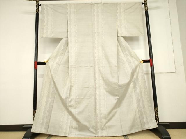 平和屋着物●本場大島紬　白大島　カタス7マルキ　よろけ間道　正絹　逸品　AABF1816ck 平和屋着物○本場大島紬 白大島 花間道 正絹 逸品 AABF8975ck : 平和屋