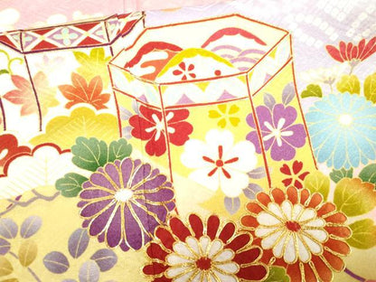 平和屋着物●豪華振袖　駒刺繍　貝桶吉祥花文　暈し染め　金彩　京都きもの友禅扱い　正絹　逸品　AABF1992cs