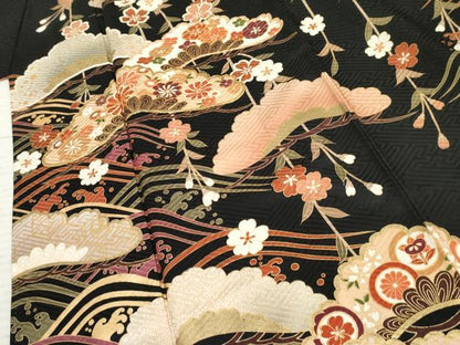 平和屋着物●豪華振袖　立波鳳凰花松文　黒地　金彩　正絹　逸品　AABF1993cs