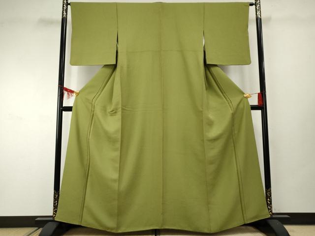 平和屋着物●上質な色無地　花唐草地紋　草色　正絹　逸品　AABF2010cs 平和屋着物○上質な色無地 花唐草地紋 草色 正絹 逸品 AABF2010cs