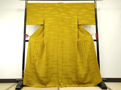 平和屋着物●上質な色無地　霞地紋　芥子色　暈し染め　正絹　逸品　AABF2031cs
