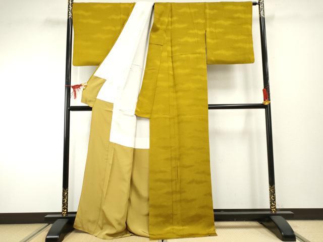 平和屋着物●上質な色無地　霞地紋　芥子色　暈し染め　正絹　逸品　AABF2031cs 平和屋着物○上質な色無地 霞地紋 芥子色 暈し染め 正絹