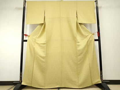 平和屋着物●上質な色無地　葉尽くし地紋　枯草色　正絹　逸品　AABF2033cs