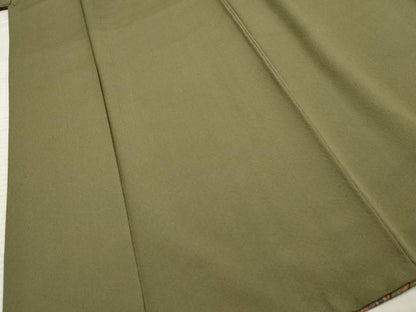 平和屋着物●染色作家　斉藤三才　色無地　鶸茶色　正絹　逸品　AABF2038cs