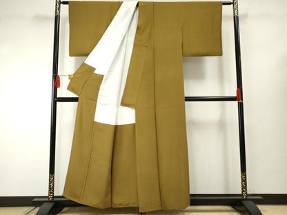 平和屋着物●上質な色無地　黄橡色　正絹　逸品　AABF2051cs