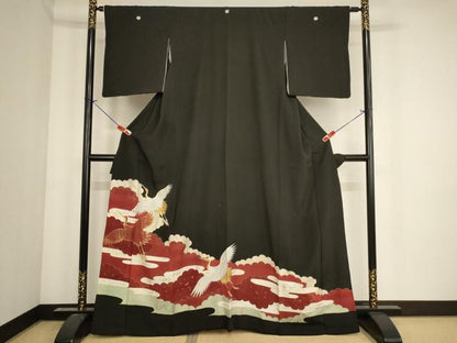 平和屋着物■豪華黒留袖　駒刺繍　雲重ね飛鶴文　金銀彩　正絹　逸品　AABF2123ja