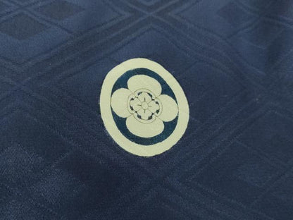 平和屋着物[]七五三　男の子　3歳　一つ身　祝着・長襦袢(袷)セット　駒刺繍　飛鶴文　金銀糸　金彩　逸品　AABF2152ja