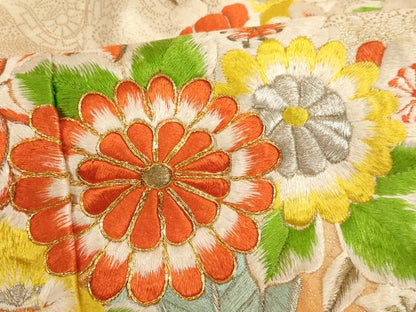 平和屋着物[]七五三　女の子　７歳　祝着　四つ身　長襦袢(単衣)セット　総刺繍　駒刺繍　花籠文　暈し染め　金彩　逸品　AABF2164ja