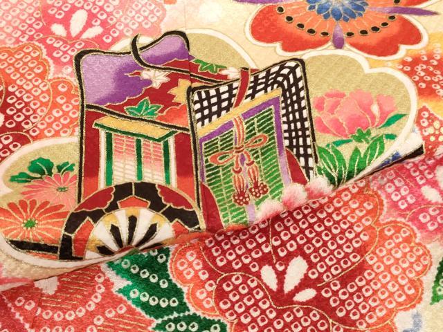 平和屋着物[]七五三　女の子　７歳　祝着　四つ身　御所車花文　暈し染め　金彩　AABF2173ja