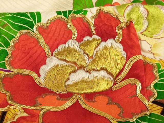 平和屋着物[]七五三　女の子　３歳　祝着　三つ身　長襦袢セット　駒刺繍　吉祥花文　金彩　逸品　AABF2179ja
