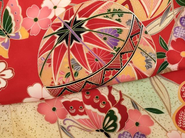 平和屋着物[]お宮参り　女の子　祝着　産着　初着　のしめ　手毬花蝶文　暈し染め　金彩　逸品　AABF2188ja