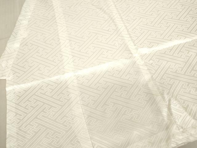 平和屋着物[]七五三　男の子　三歳　一つ身　祝着・袖なし羽織セット　紗綾形地紋　白磁色　AABF2238ja