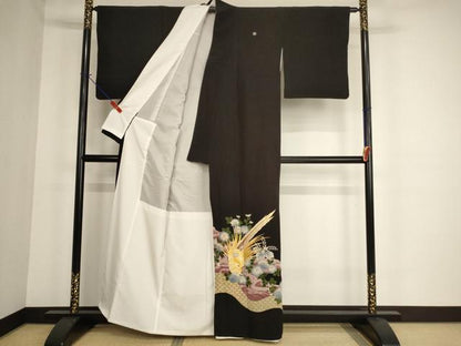 平和屋着物■黒留袖 刺繍 流水尾長鳥花文 金糸 金彩 洗える着物 AABF2297ja