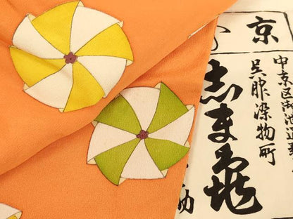 平和屋着物[]銀座　志ま亀　七五三　女の子　３歳　祝着　三つ身　風車文　たとう紙付き　正絹　逸品　AABF2306ja