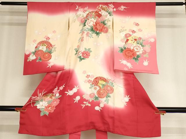 平和屋着物[]お宮参り　女の子　祝着　産着　初着　のしめ　手毬花文　暈し染め　金彩　正絹　逸品　AABF2319ja