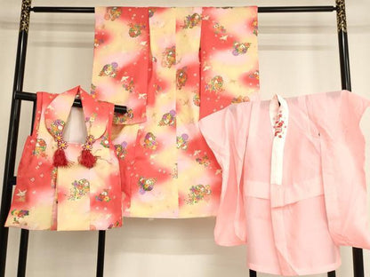 平和屋着物[]七五三　女の子　３歳　祝着　三つ身　長襦袢(単衣・半衿刺繍)・被布セット　飛鶴雪輪花文　暈し染め　金彩　AABF2320ja
