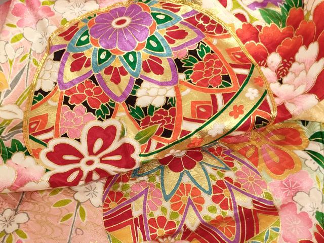 平和屋着物[]七五三　女の子　３歳　祝着　一つ身　駒刺繍　手毬花文　暈し染め　金彩　正絹　逸品　AABF2323ja