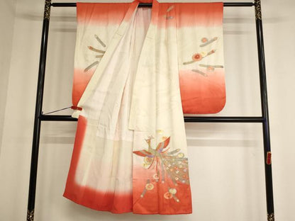 平和屋着物[]七五三　女の子　７歳　祝着　四つ身　オンワード　総刺繍　孔雀花文　暈し染め　金銀糸　正絹　逸品　AABF2341ja